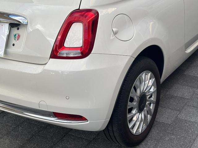 ５００Ｃ ツインエア　ドルチェヴィータ　ユーザー買取　ソフトトップ　幌赤　白黒ハーフレザーシート　ディスプレイオーディオ　パドルシフト　クルーズコントロール　ＥＴＣ　スペアスマートキー（25枚目）