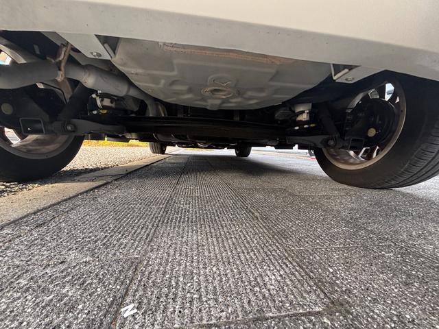 ５００Ｃ ツインエア　ドルチェヴィータ　ユーザー買取　ソフトトップ　幌赤　白黒ハーフレザーシート　ディスプレイオーディオ　パドルシフト　クルーズコントロール　ＥＴＣ　スペアスマートキー（31枚目）