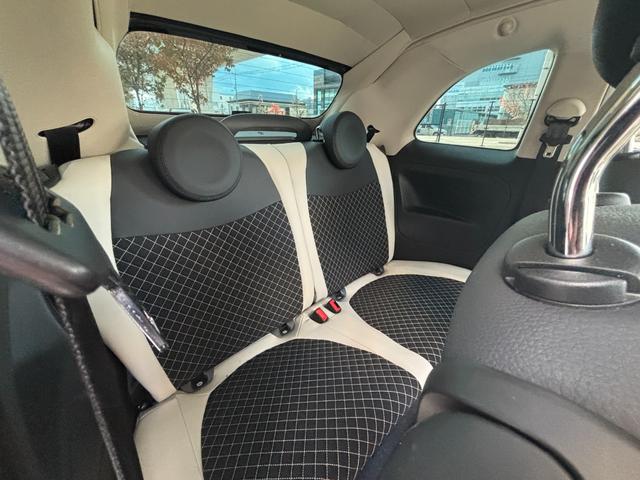 ５００Ｃ ツインエア　ドルチェヴィータ　ユーザー買取　ソフトトップ　幌赤　白黒ハーフレザーシート　ディスプレイオーディオ　パドルシフト　クルーズコントロール　ＥＴＣ　スペアスマートキー（45枚目）