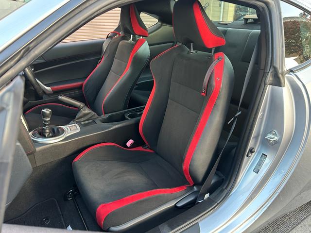 86 GTリミテッド ユーザー買取 アルカンターラコンビシート LEDヘッドライト ETC クルーズコントロール 6速MT車 スペアスマートキー(33枚目)