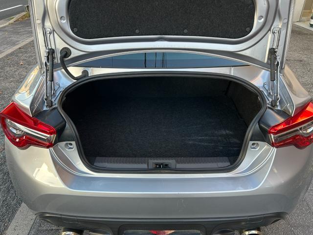 86 GTリミテッド ユーザー買取 アルカンターラコンビシート LEDヘッドライト ETC クルーズコントロール 6速MT車 スペアスマートキー(40枚目)