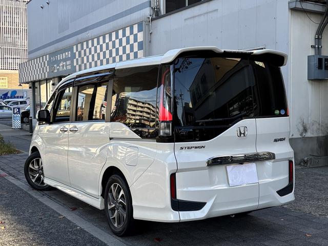 ステップワゴンスパーダ スパーダ ユーザー買取 ディーラーOPナビ(VXM-152VFi) バックカメラ フルセグTV 両側パワースライドドア LEDヘッドライト ETC スペアスマートキー(20枚目)