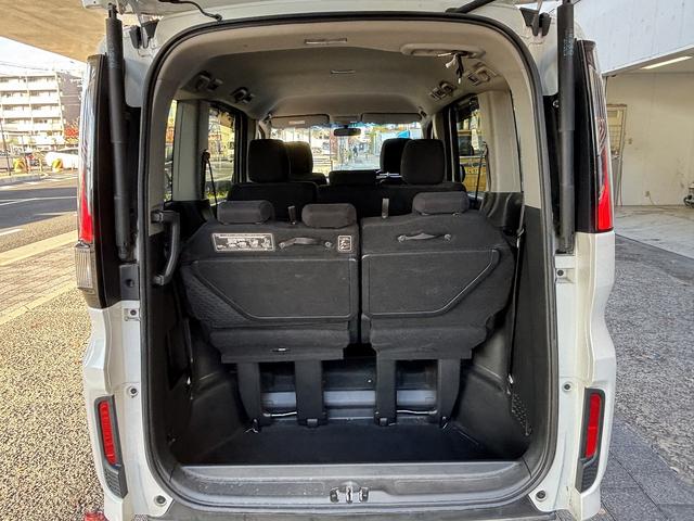 ステップワゴンスパーダ スパーダ ユーザー買取 ディーラーOPナビ(VXM-152VFi) バックカメラ フルセグTV 両側パワースライドドア LEDヘッドライト ETC スペアスマートキー(36枚目)