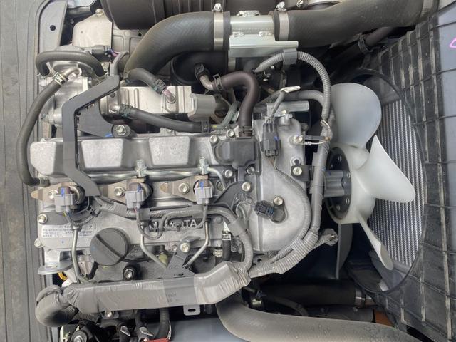 日本 　トヨタ／３．０ｔ　ディーゼル車／ＡＴ車／６４時間／ヒンジ／揚高３．０ｍ／ナンバー取得可能（１３９６７）（13枚目）