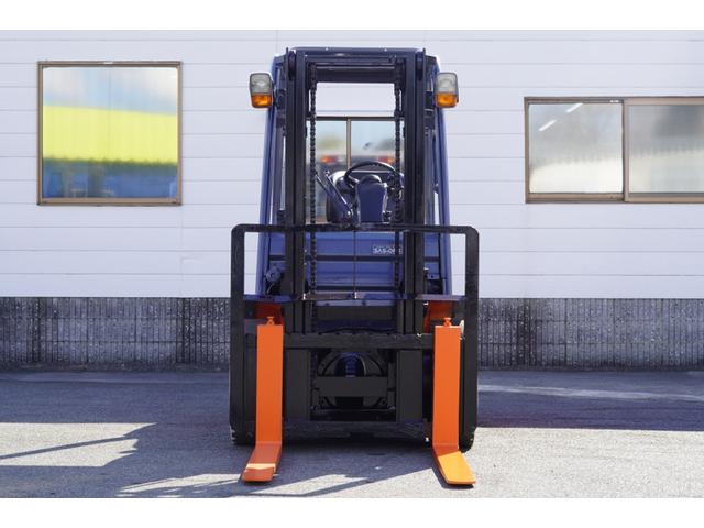 日本 　トヨタ／３．０ｔ　ディーゼル車／ＡＴ車／１３１０時間／揚高３．０ｍ／ナンバー取得可能（１４７７９）（12枚目）