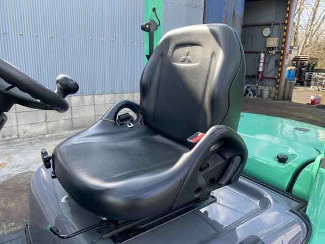 日本 　三菱／３．０ｔ　ディーゼル車／ＭＴ車／３１９６時間／揚高３．０ｍ／ナンバー取得可能（１４９４５）（9枚目）