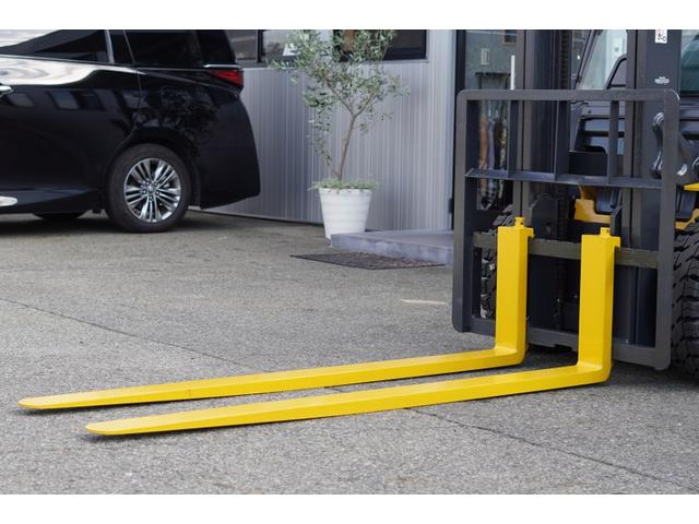 日本 コマツ/2.0t ディーゼル車 新品タイヤ交換済み/3218時間/揚高3.0m/ナンバー取得可能(17143)(11枚目)