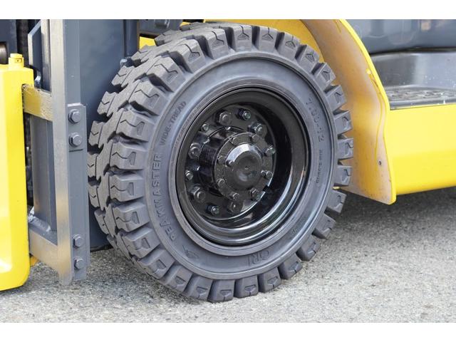 日本 コマツ/2.0t ディーゼル車 新品タイヤ交換済み/3218時間/揚高3.0m/ナンバー取得可能(17143)(12枚目)
