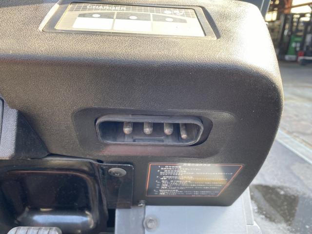 日本 トヨタ/1.5t バッテリー車/7192時間/サイドシフト/揚高3.0m/ナンバー取得可能(16866)(11枚目)