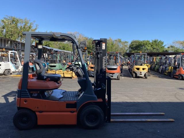 日本 トヨタ/1.5t バッテリー車/4501時間/揚高3.0m/ナンバー取得可能(17162)(8枚目)