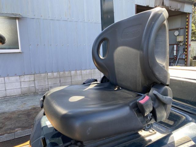 日本 トヨタ/3.5t ディーゼル車/755時間/ヒンジ・Wタイヤ/揚高3.5m/ナンバー取得可能(17208)(6枚目)