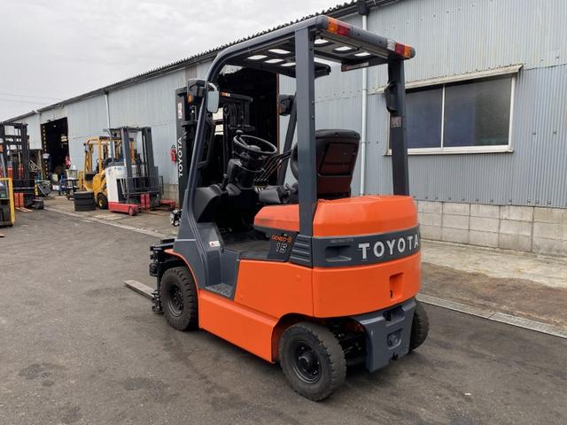日本 トヨタ/1.5t バッテリー車/5420時間/フォーククランプ/揚高3.0m/ナンバー取得可能(17155)(3枚目)