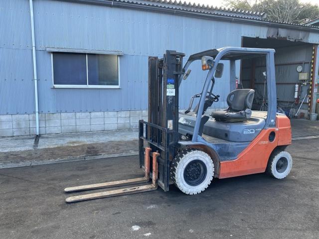 日本 トヨタ/2.0t ディーゼル車/3179時間/揚高3.0m/ナンバー取得可能(17256)(2枚目)