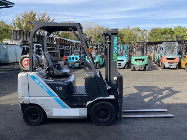 日本 ユニキャリア/1.5t ガソリン・LPG併用車/3386時間/揚高3.0m/ナンバー取得可能(17403)(8枚目)