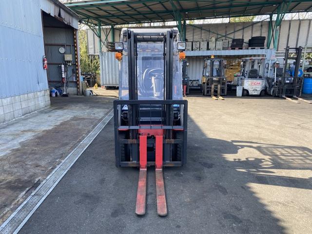 日本 　ニチユ／１．５ｔ　バッテリー車／３４２９時間／揚高３．０ｍ／ナンバー取得可能（１７４０４）（9枚目）