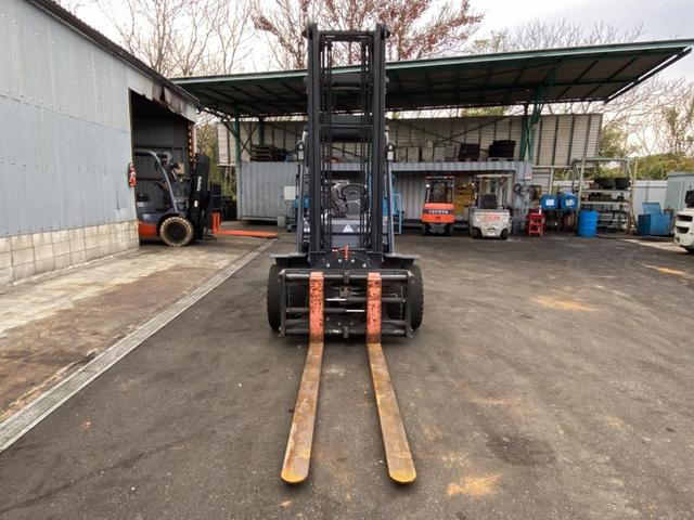 日本 　トヨタ／３．０ｔ　ガソリン車／１１９１時間／揚高４．５ｍ／フォークシフト・回転フォーク・ダブルタイヤ／ナンバー取得可能（１７４６２）（9枚目）