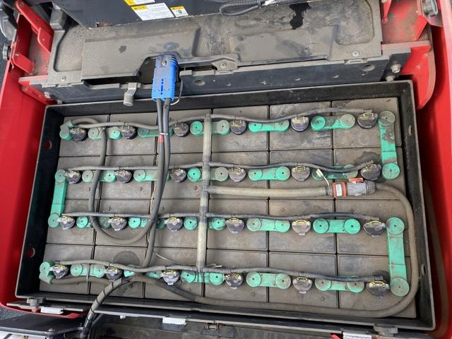 日本 ニチユ/2.5t バッテリー車/1315時間/揚高3.0m/サイドシフト/ナンバー取得可能(17423)(10枚目)