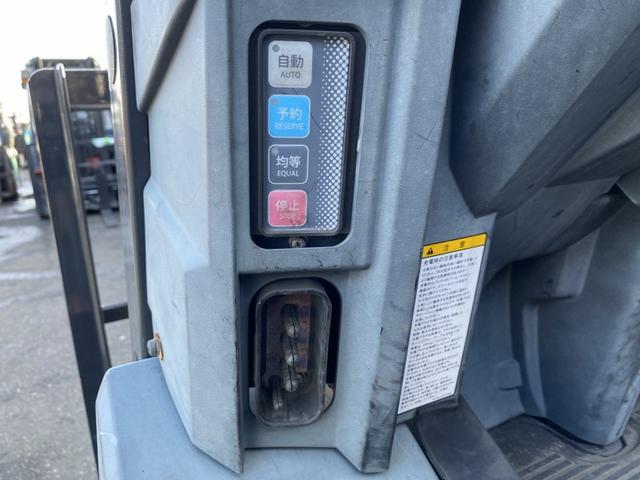 日本 ニチユ/2.5t バッテリー車/1315時間/揚高3.0m/サイドシフト/ナンバー取得可能(17423)(11枚目)