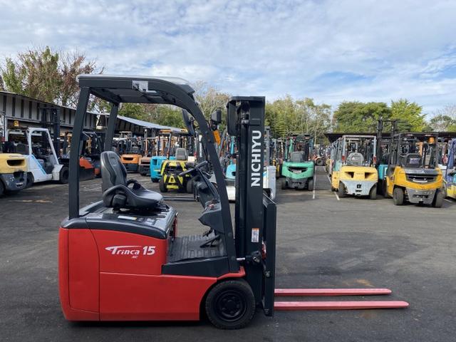 日本 ニチユ/1.5t バッテリー車/6757時間/揚高3.0m/ナンバー取得可能(17417)(8枚目)