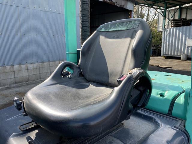 日本 　三菱／３．５ｔ　ディーゼル車／７４８７時間／揚高３．０ｍ／ナンバー取得可能（１７３６２）（6枚目）