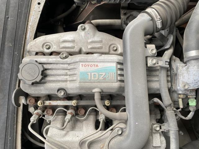 日本 　トヨタ／２．５ｔ　ディーゼル車／４９４９時間／フォークシフト／揚高４．０ｍ／ナンバー取得可能（１６８３５）（10枚目）