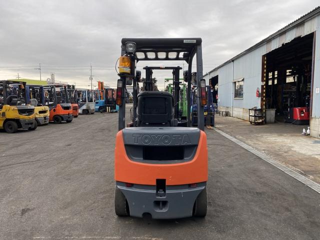 日本 　トヨタ／１．５ｔ　ガソリン車／８２０６時間／揚高３．０ｍ／ナンバー取得可能（１７１７３）（7枚目）