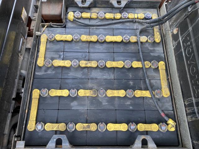 日本 トヨタ/2.5t バッテリー車/3955時間/揚高3.0m/ナンバー取得可能(17181)(10枚目)