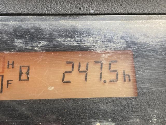 日本 　トヨタ／３．０ｔ　ディーゼル車／２４８時間／サイドシフト／揚高３．０ｍ／ナンバー取得可能（１６９２９）（4枚目）