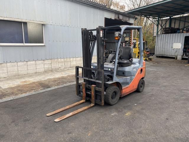 日本 トヨタ/1.5t ガソリン車/5494時間/揚高3.0m/フォークシフト/ナンバー取得可能(17602)(2枚目)