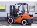 日本 　トヨタ／３．０ｔ　ディーゼル車／ＡＴ車／１３１０時間／揚高３．０ｍ／ナンバー取得可能（１４７７９）（4枚目）