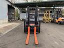 　トヨタ／２．５ｔ　バッテリー車／１１４時間／揚高３．０ｍ／ナンバー取得可能（１７１０９）（9枚目）