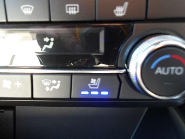 ＣＸ－５ ２．２　ＸＤ　エクスクルーシブ　モード　ディーゼルターボ　４　当社デモカー／ＡＷＤ／禁煙車／ＢＯＳＥサウンド／安全装備／ナビ／フルセグＴＶ／３６０°モニター／レーダークルーズ／カープレイ／レザーシート／シートヒーター＆ベンチレーション／ＢＳＭ／ＬＥＤ／純正アルミ（13枚目）