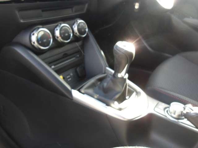 ＭＡＺＤＡ２ １．５　１５Ｓ　ブラック　トーン　エディション　当社下取り／ワンオーナー／禁煙車／６Ｆマニュアル／ナビ／フルセグＴＶ／３６０°モニター／ＣＤ／ＤＶＤ／ブルートゥ―ス／ＥＴＣ／レーダークルーズ／ハイビームコントロールＬＥＤ／ＢＳＭ／純正１６インチＡＷ（8枚目）