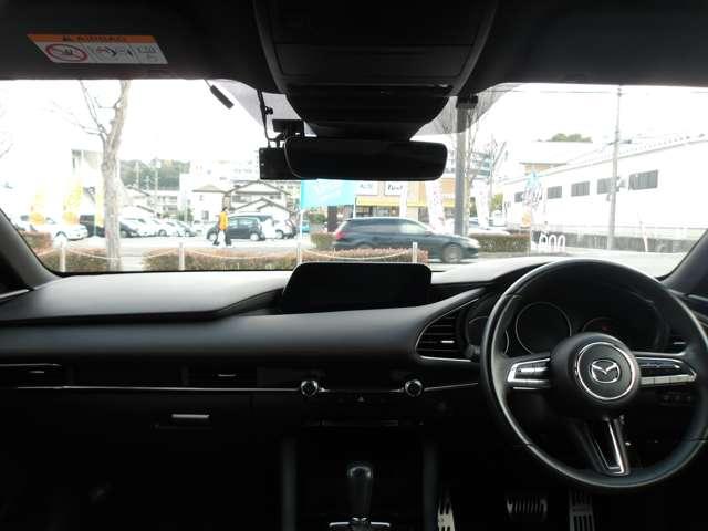 MAZDA3ファストバック 2.0 20S プロアクティブ 当社下取り/ワンオーナー/安全装備/ナビ/フ(4枚目)