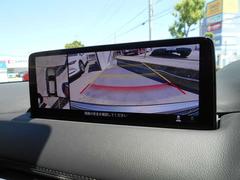 ３６０度ビューモニター　４つのカメラで前後左右、俯瞰映像を表示、ドライバーからは見えない領域の危険認知をサポートするシステムを搭載しています。便利な機能ですが過信をしないで、目視確認をお願いします！ 7