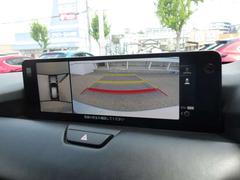 ３６０度ビューモニター　４つのカメラで前後左右、俯瞰映像を表示、ドライバーからは見えない領域の危険認知をサポートするシステム搭載！ 7