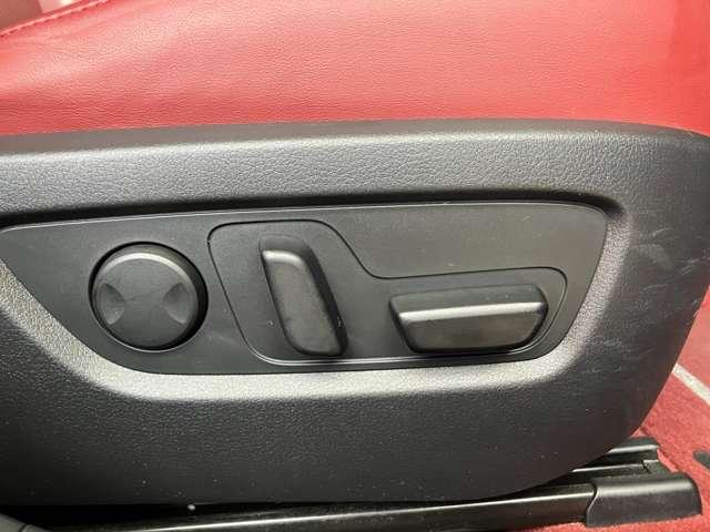 �y�P�O�v�����p���[�V�[�g�z�@�ׂ����p�x���߂��\�ȁA�d���V�[�g�ł��B�V�[�g�|�W�V�����̋L���@�\���ŕ֗��B