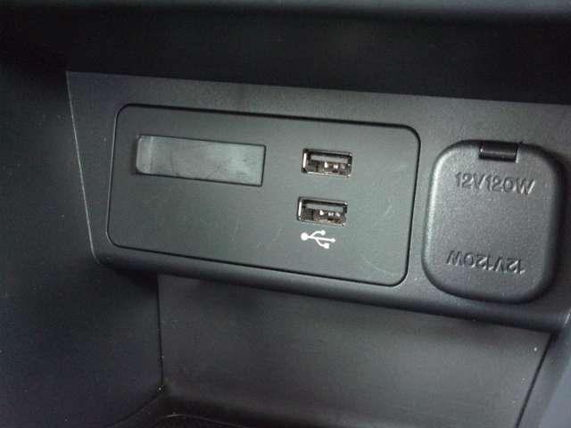 MAZDA2 1.5 15BD i セレクション 社用車アップ マツダコネクトナビフルセグ 360度ビューカメラ シート&ハンドルヒーター 衝突被害軽減ブレーキ 車線逸脱警報 パーキングセンサー ブラインドスポットモニター オートハイビーム ETC(13枚目)