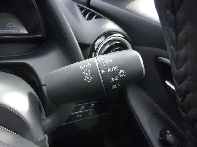 MAZDA2 1.5 15BD i セレクション 社用車アップ マツダコネクトナビフルセグ 360度ビューカメラ シート&ハンドルヒーター 衝突被害軽減ブレーキ 車線逸脱警報 パーキングセンサー ブラインドスポットモニター オートハイビーム ETC(18枚目)