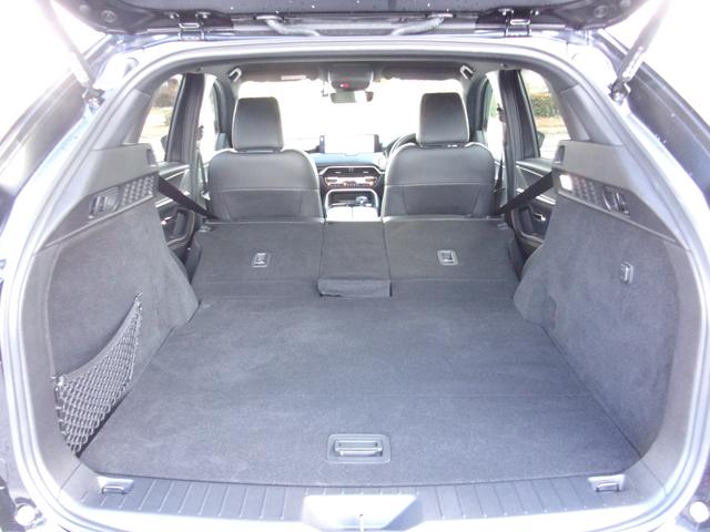 ＣＸ－６０ ３．３　ＸＤハイブリッド　エクスクルーシブ　スポーツ　ディー　当社下取り　ワンオーナー　３．３ディーゼルＨＶ４ＷＤ　マツダコネクトナビＴＶ　３６０度カメラ　２カメラドラレコ　ＥＴＣ　革パワーシート　シート＆ハンドルヒータ　シートベンチレーション　レーダークルーズ（32枚目）