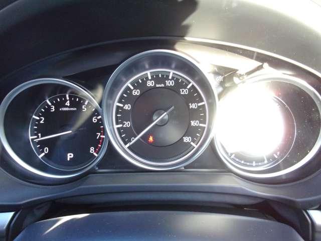 �V���v���Ŏ��F���̗ǂ��R�A���[�^�[