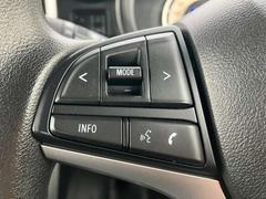 �����ǥ����β��̤�����ͥ����Ǥ��륹���å������ϥ�ɥ���դ��Ƥ��ޤ�����ž��Ǥ⡢���Ԥ������˰����������Ǥ��� 7