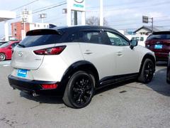 ���ʥ��饹�ȥꥢ���饹�ϡ����⤬�����񤤥ץ饤�Х������������饹�ˤʤäƤ��ޤ����糰�����������ݸ����������Υץ饤�Х������äƤ���ޤ���� 4