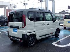 ���ʥ��饹�ȥꥢ���饹�ϡ����⤬�����񤤥ץ饤�Х������������饹�ˤʤäƤ��ޤ����糰�����������ݸ����������Υץ饤�Х������äƤ���ޤ���� 4