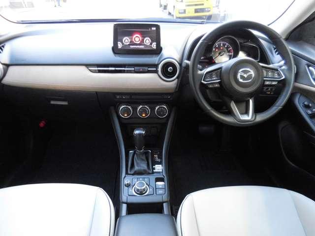 ＣＸ－３ １．５　１５Ｓ　アーバン　ドレッサー　マツダ認定Ｕ－ｃａｒ　３６０°ビューモニター　２カメラドライブレコーダー　シート＆ステアリングヒーター　レーダークルーズコントロール　アクティブドライビングディスプレイ　アダプティブＬＥＤヘッドライト（6枚目）