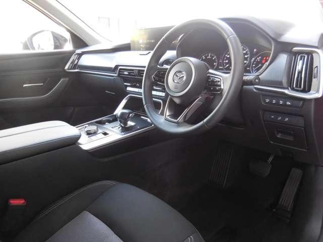 ＣＸ－６０ ３．３　ＸＤ　ＳＰ　ディーゼルターボ　マツダ認定プレミアム　試乗車ＵＰ　３６０°シースルービューモニター　ＡｐｐｌｅＣａｒＰｌａｙ無線　Ｑｉワイヤレス充電　クルージングトラフィックサポート　ドライバーモニタリング　運転席パワーシート（3枚目）