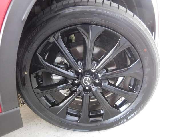 ＣＸ－６０ ３．３　ＸＤ　ＳＰ　ディーゼルターボ　マツダ認定プレミアム　試乗車ＵＰ　３６０°シースルービューモニター　ＡｐｐｌｅＣａｒＰｌａｙ無線　Ｑｉワイヤレス充電　クルージングトラフィックサポート　ドライバーモニタリング　運転席パワーシート（17枚目）