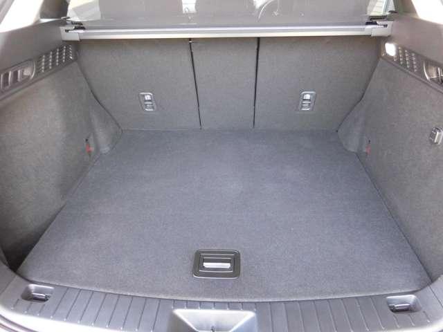 ＣＸ－６０ ３．３　ＸＤ　ＳＰ　ディーゼルターボ　マツダ認定プレミアム　試乗車ＵＰ　３６０°シースルービューモニター　ＡｐｐｌｅＣａｒＰｌａｙ無線　Ｑｉワイヤレス充電　クルージングトラフィックサポート　ドライバーモニタリング　運転席パワーシート（19枚目）