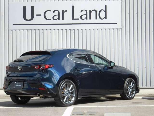 ＭＡＺＤＡ３ファストバック １５Ｓツーリング　１．５　１５Ｓ　ツーリング　ワンオーナー　衝突被害軽減ブレーキ　３６０°ビューモニター　２カメラドライブレコーダー　マツダレーダークルーズ（2枚目）