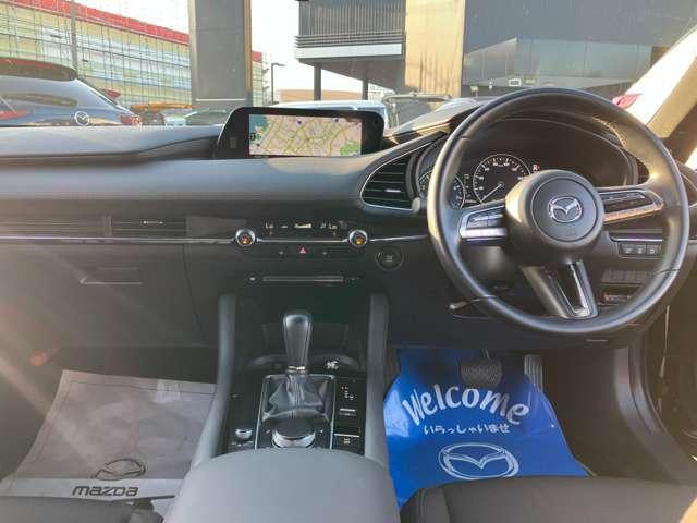 ＭＡＺＤＡ３ファストバック １５Ｓツーリング　１．５　１５Ｓ　ツーリング　ワンオーナー　衝突被害軽減ブレーキ　３６０°ビューモニター　２カメラドライブレコーダー　マツダレーダークルーズ（3枚目）